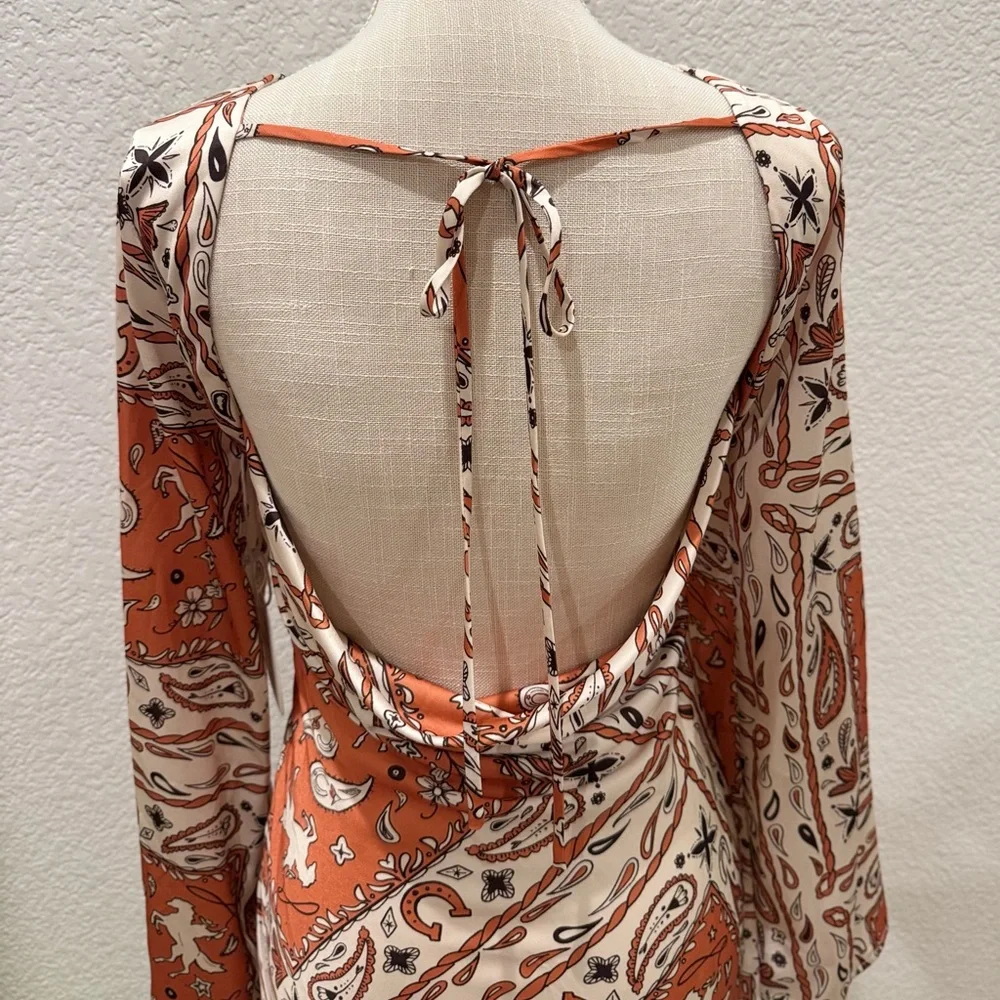 Bailey Rose Paisley Print Long Sleeve Mini Dress in Burnt Orange. Size XS - Picture 9 of 10